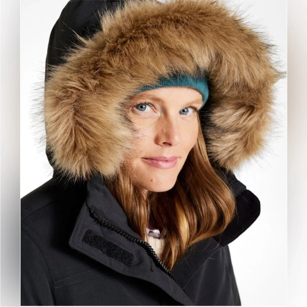 L.L. Bean Women's Maine Mountain Parka size small P like new - Picture 5 of 11